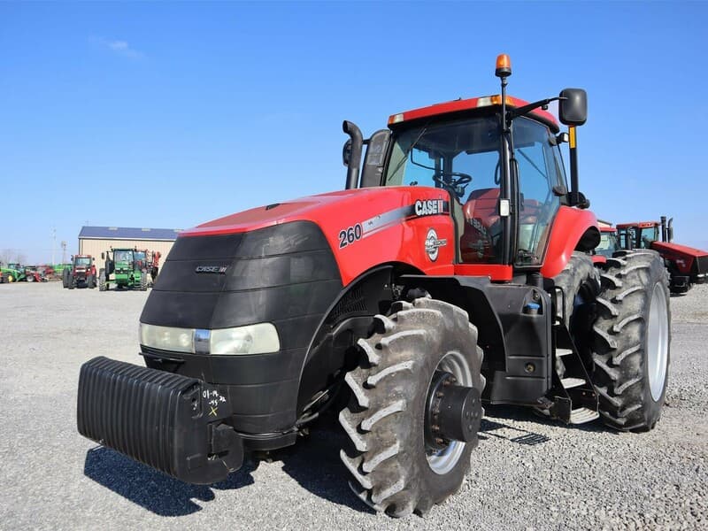 2013 Case IH Magnum 260