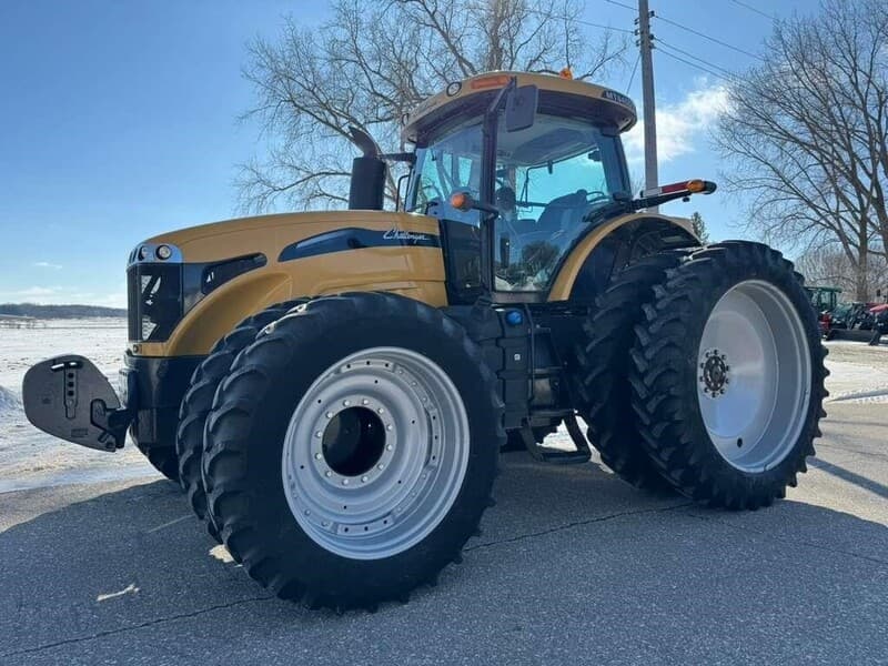 2012 Challenger MT645D