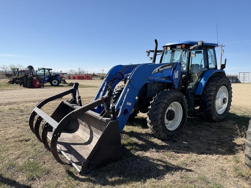 null New Holland TM130