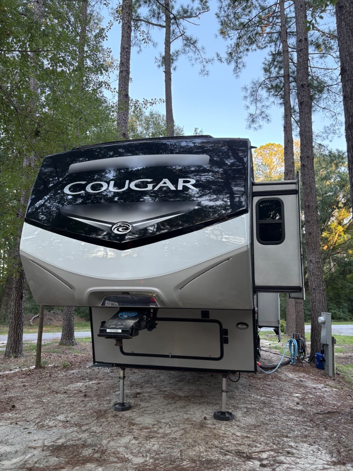 2022 Keystone cougar 316RLS fifth