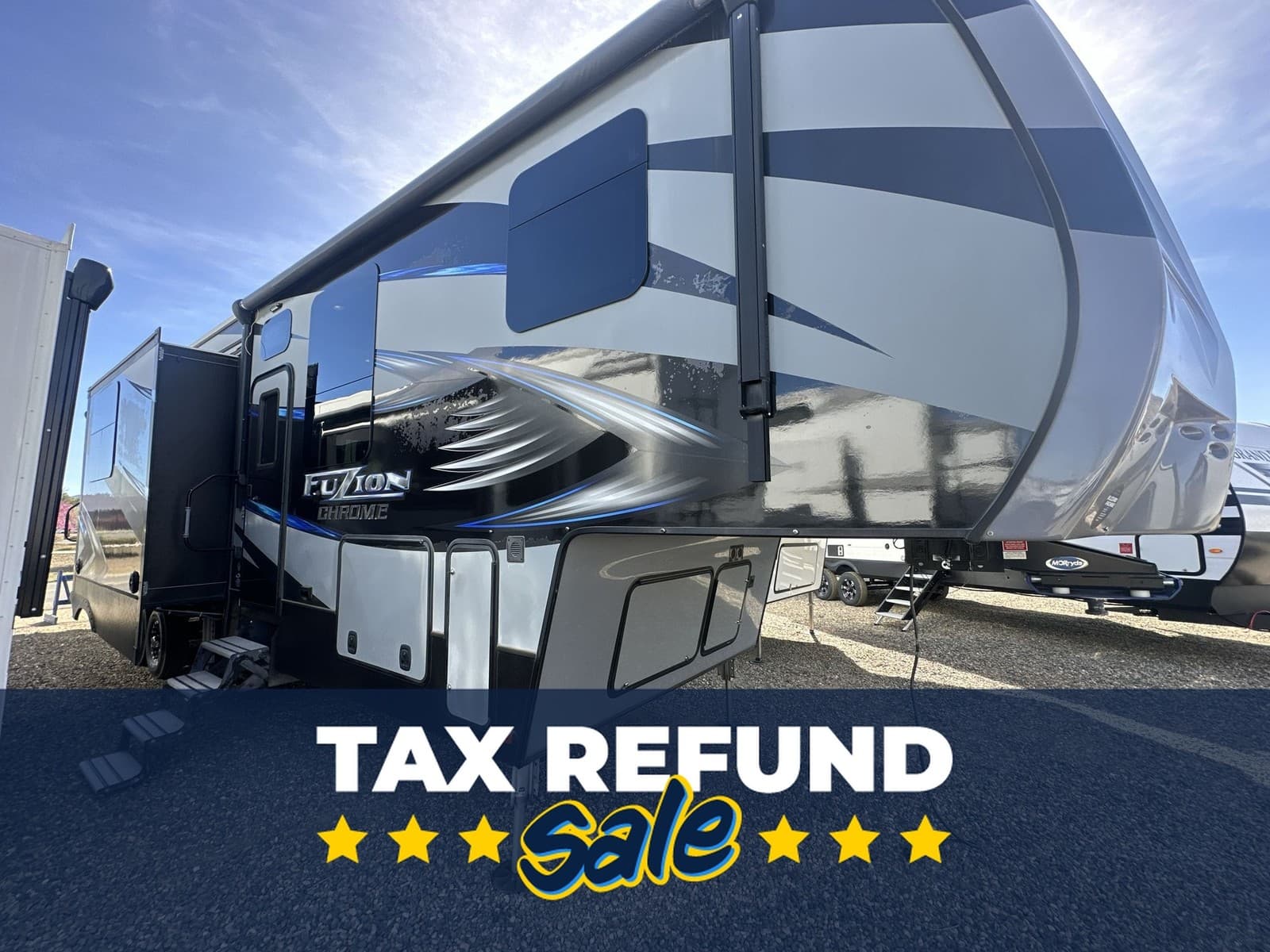 2017 Keystone FUZION TOY HAULER