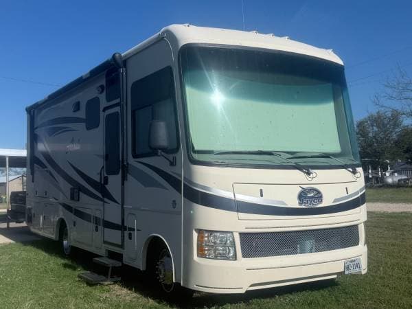2016 Jayco ALANTE 26Y 2 slide-outs Only 16,000 miles