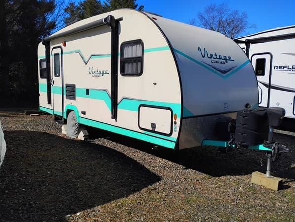 2017 Gulf Stream Vintage Cruiser