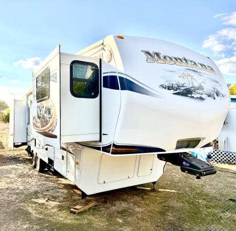 2014 Keystone Montana