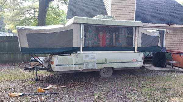 null null Coleman Cheyenne Pop up