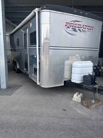 2007 Monaco roadmaster predator