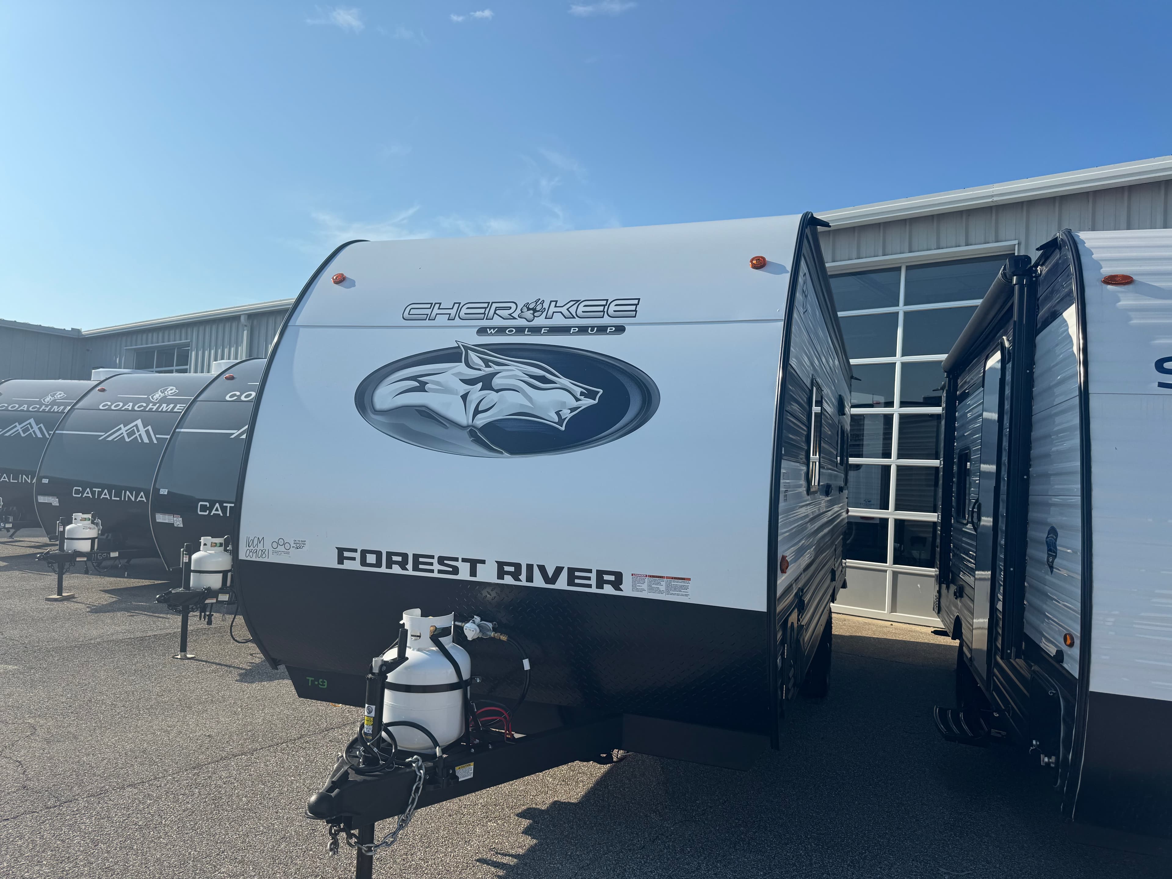 2026 Forest River CHEROKEE WOLF PUP 16CM