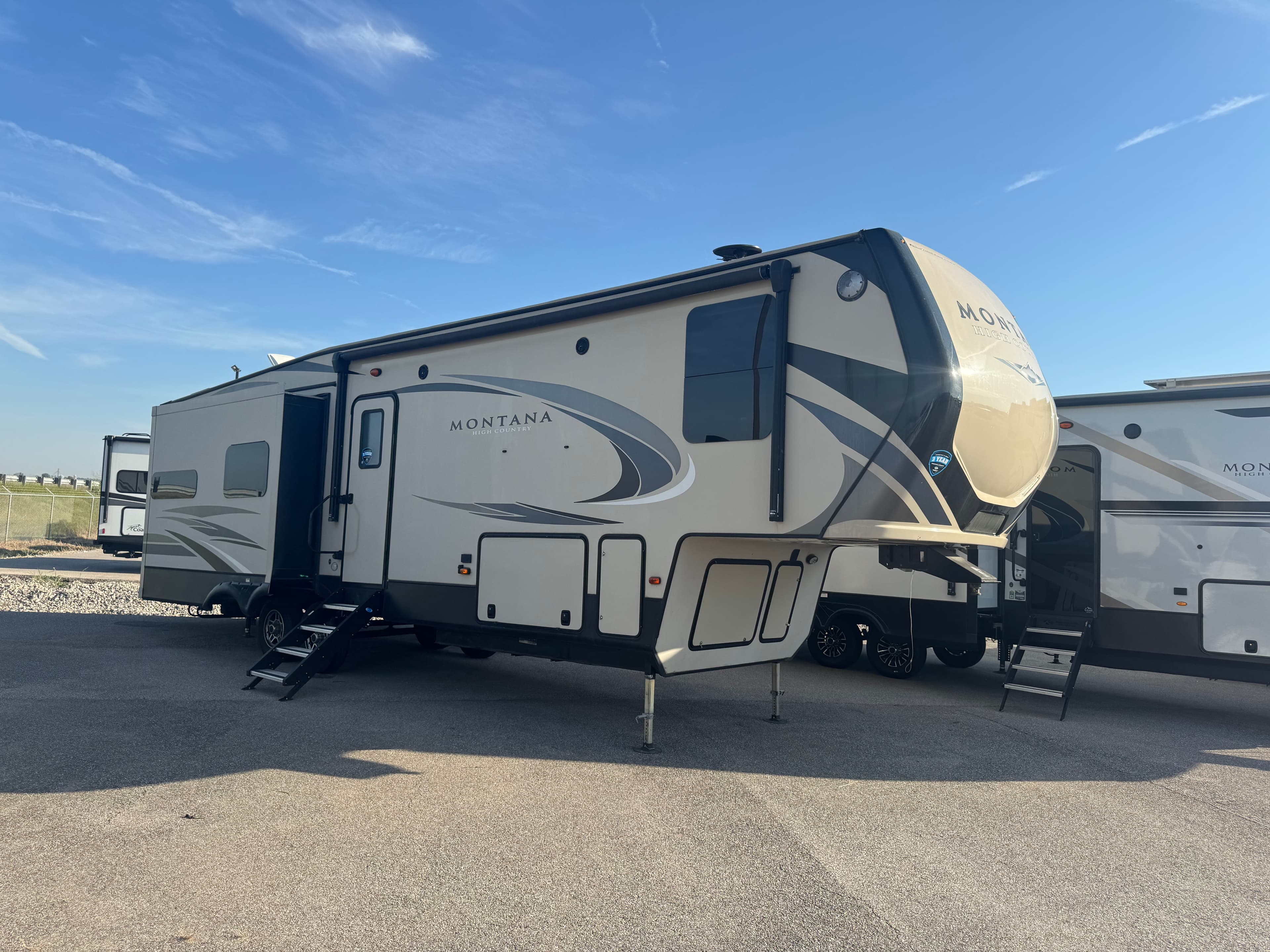 2018 Keystone MONTANA HIGH COUNTRY 321MK