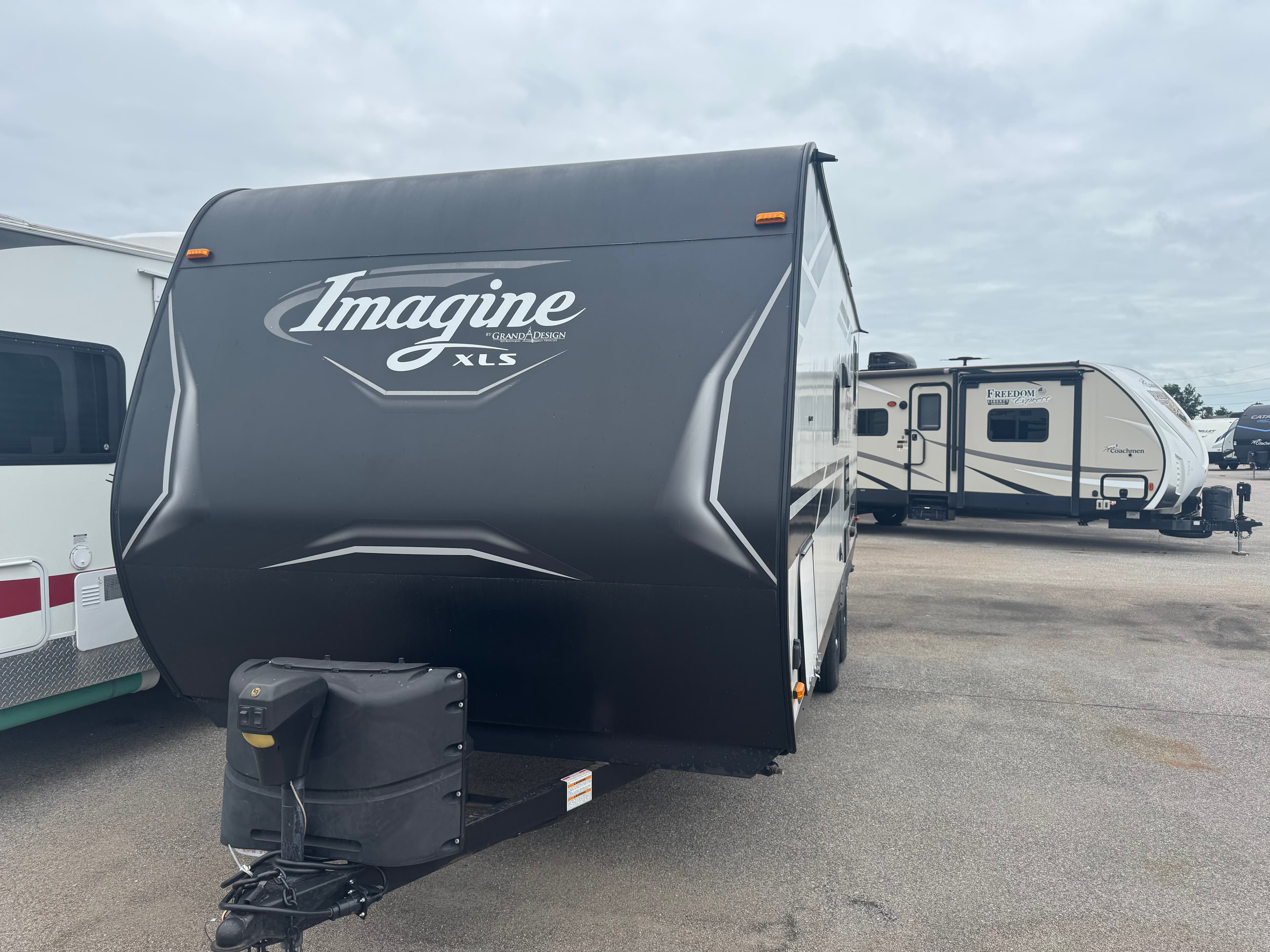 2019 Grand Design IMAGINE XLS 21BHE
