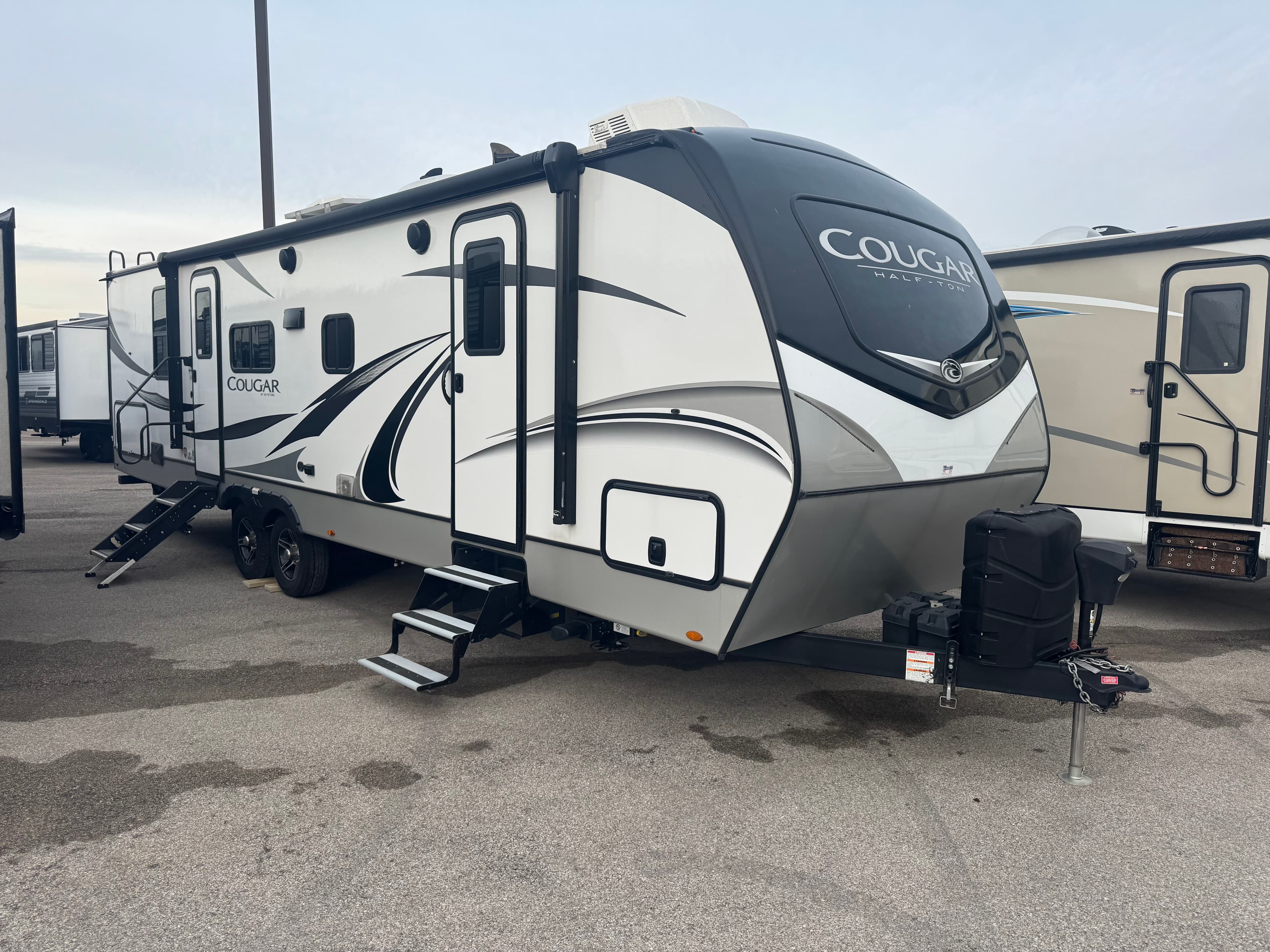 2023 Keystone COUGAR HALF-TON 30BHS