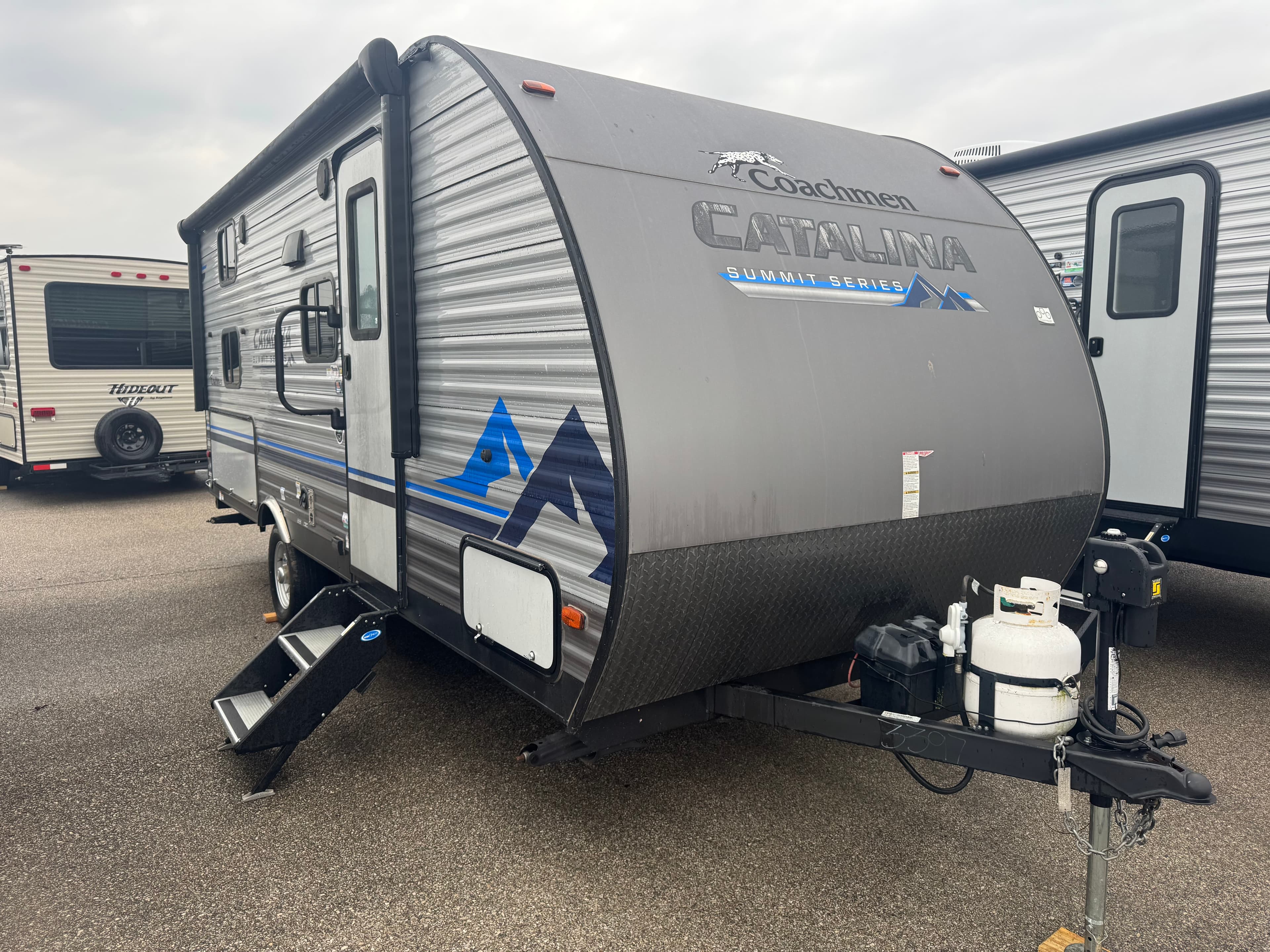 2022 Coachmen CATALINA SUMMIT SERIES 184BHS