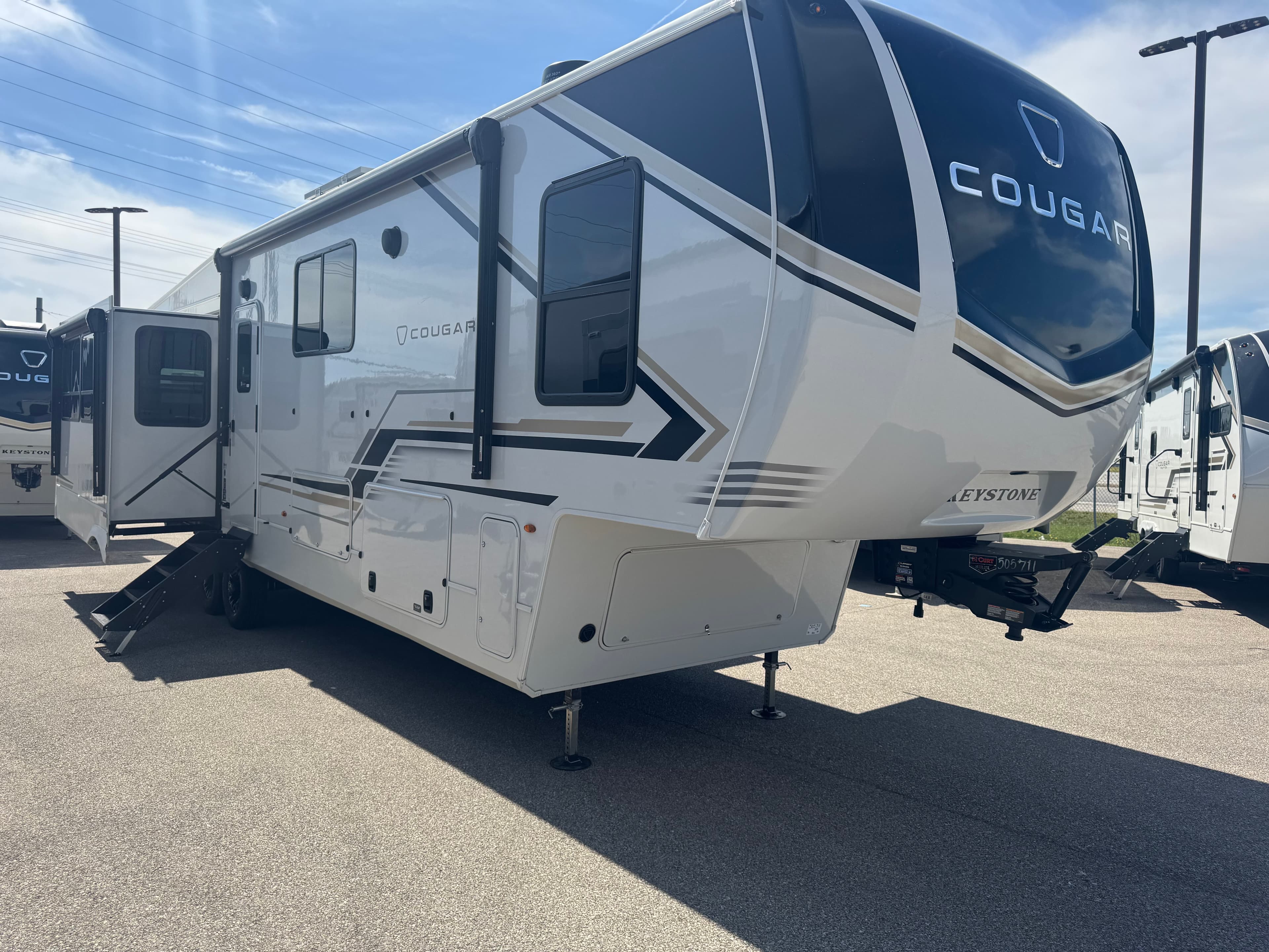 2026 Keystone COUGAR 360MBI