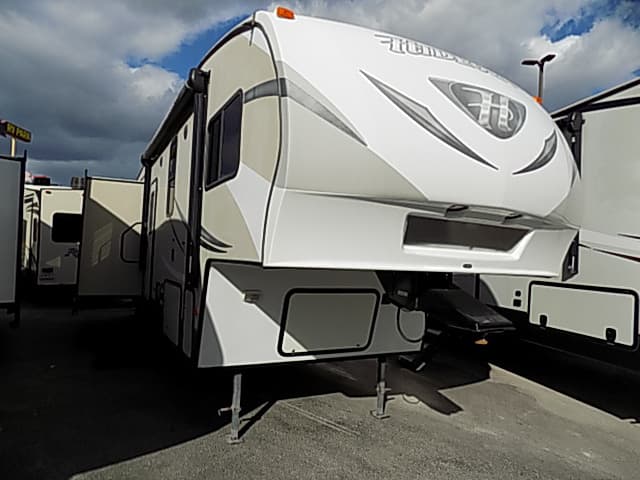 2015 Keystone Hideout 299RLDS Fifth Wheel