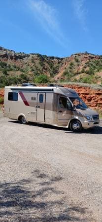 2020 Unknown Superb Condition Regency Ultra Brougham 25TB