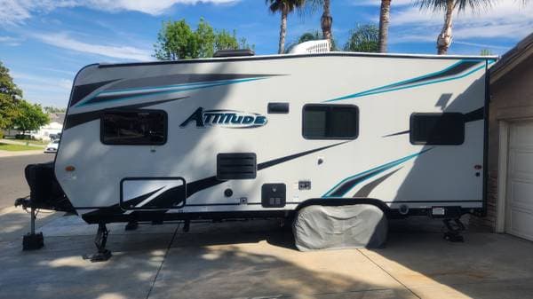 2023 null Eclipse Attitude Limited ATV