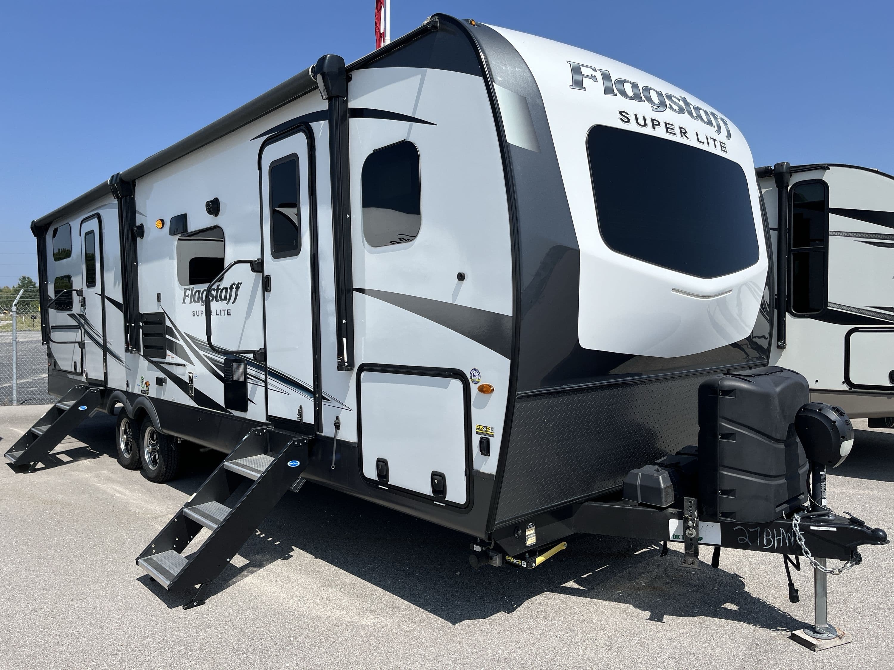 2021 Forest River Flagstaff Super Lite 27Bhws