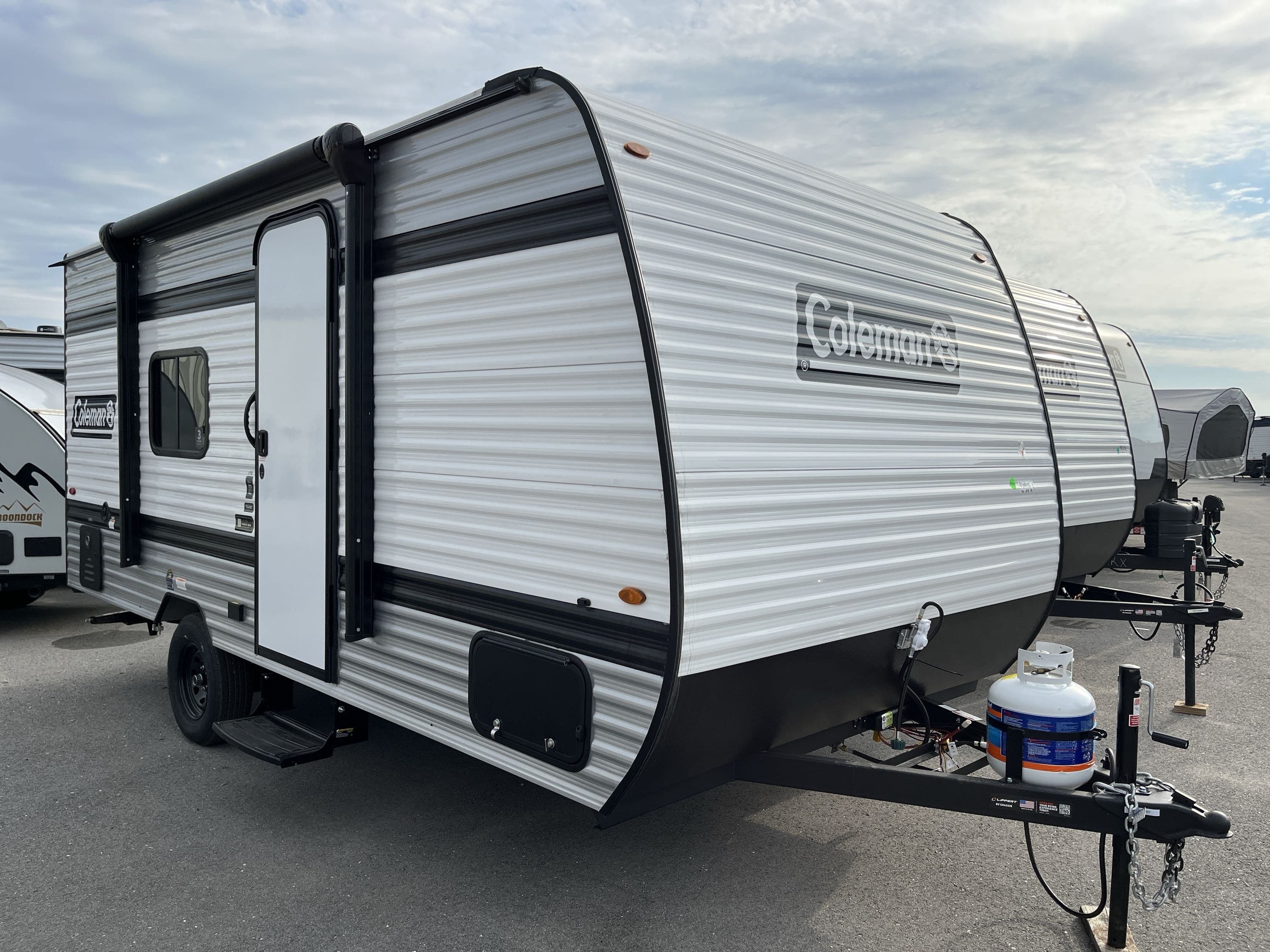 2026 Keystone Coleman 17R