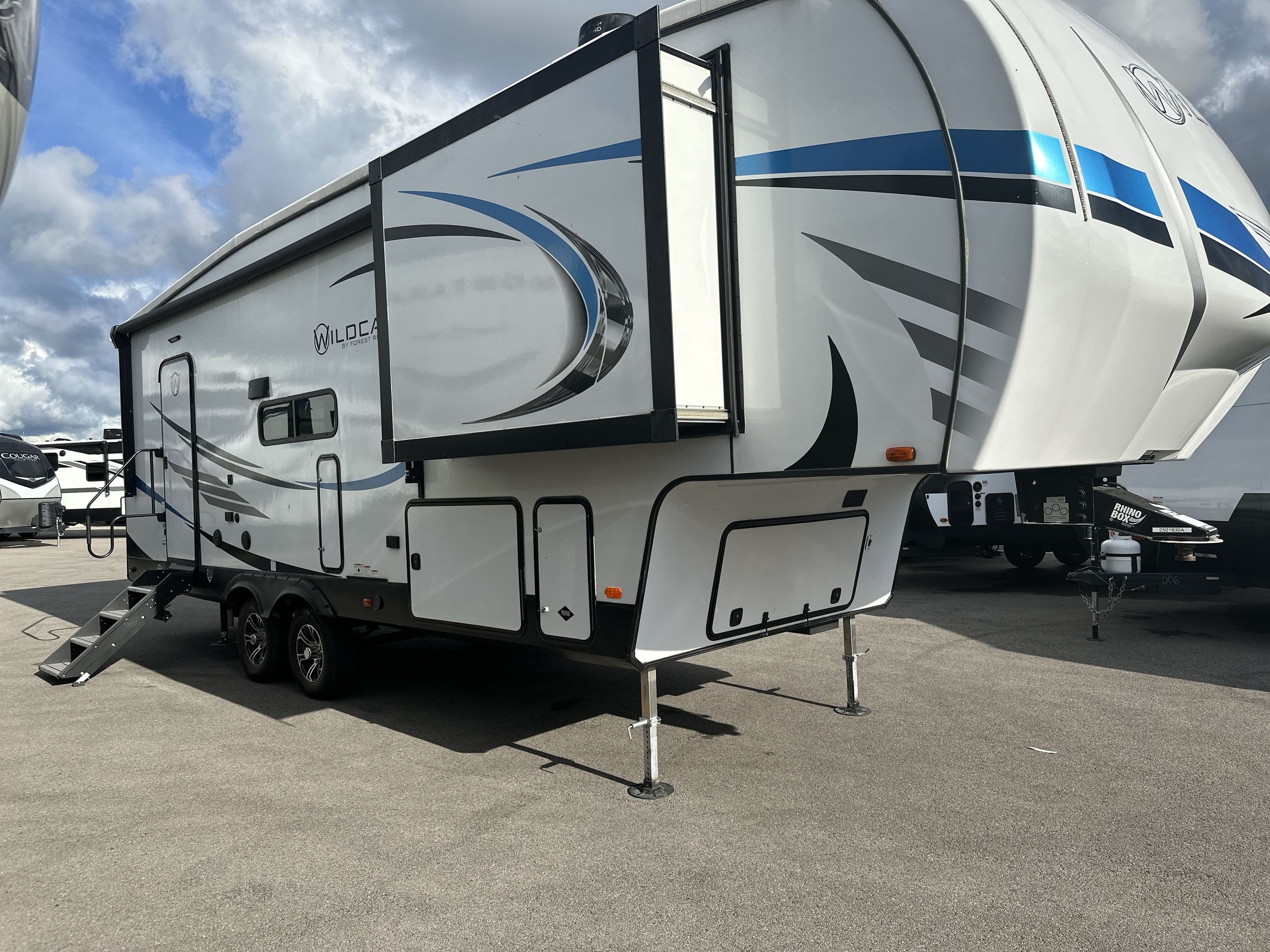 2022 Forest River Wildcat 260Rd