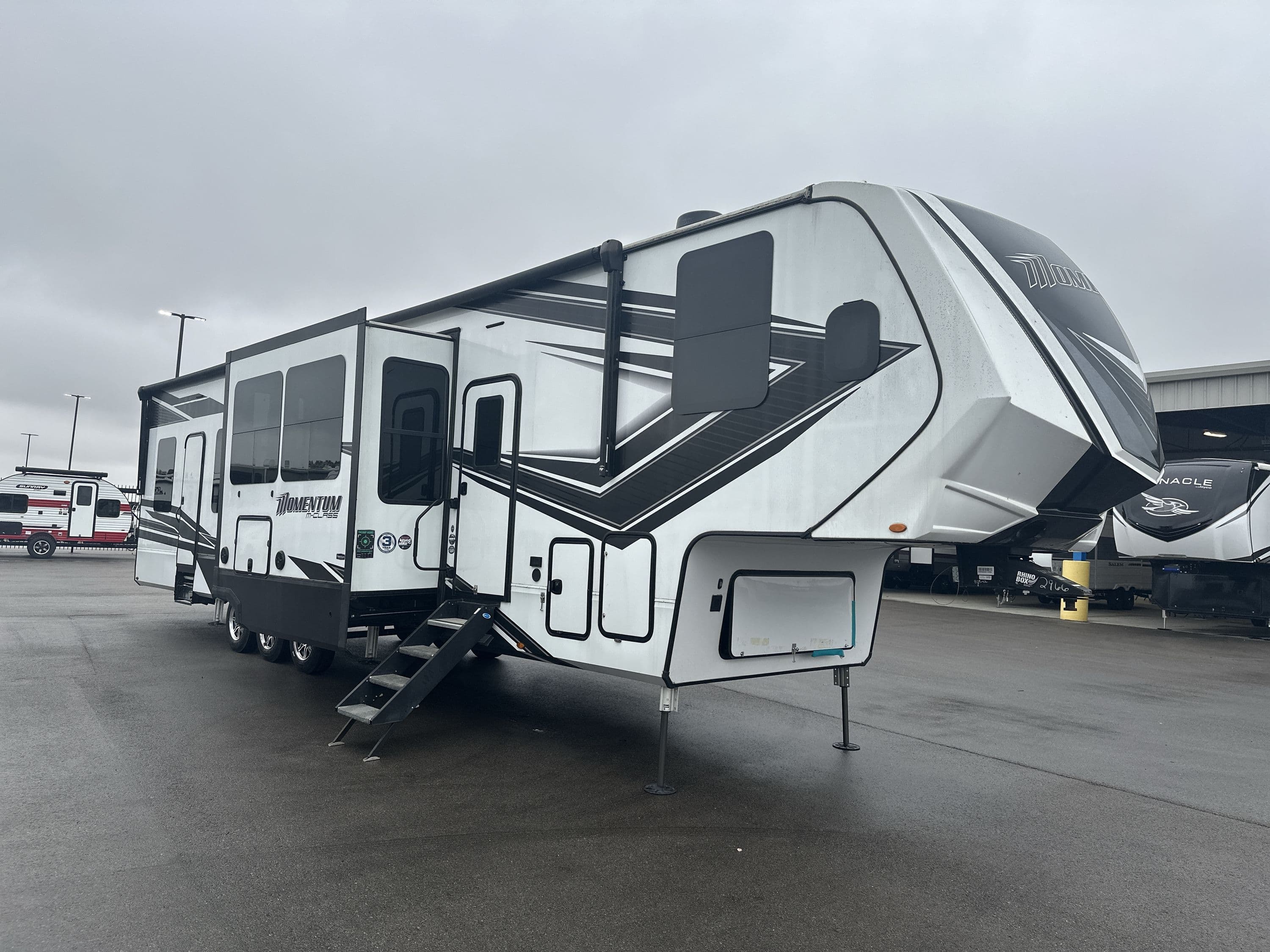 2022 Grand Design Momentum M Class 398M