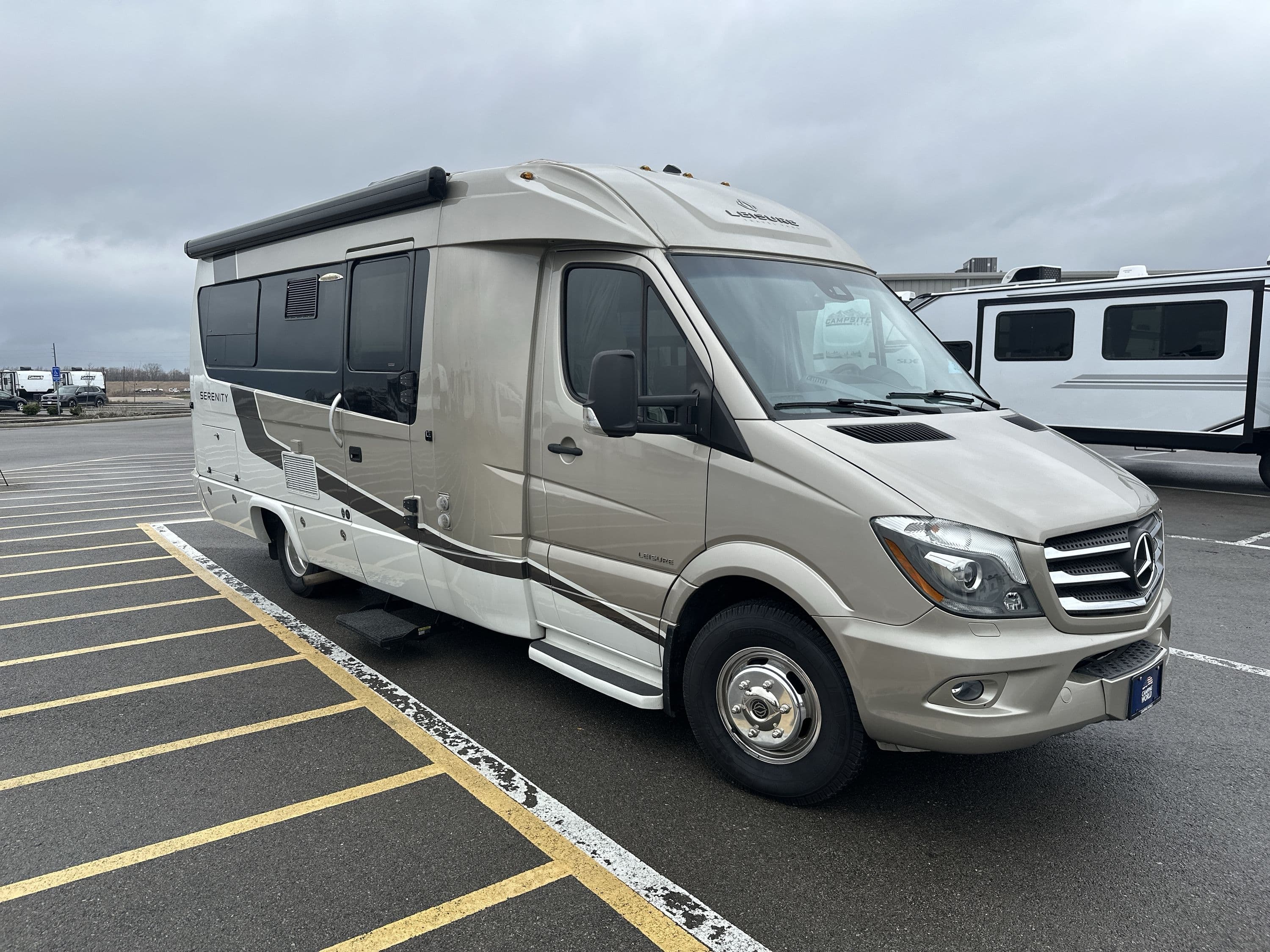2017 Leisure Travel Serenity S24Cb