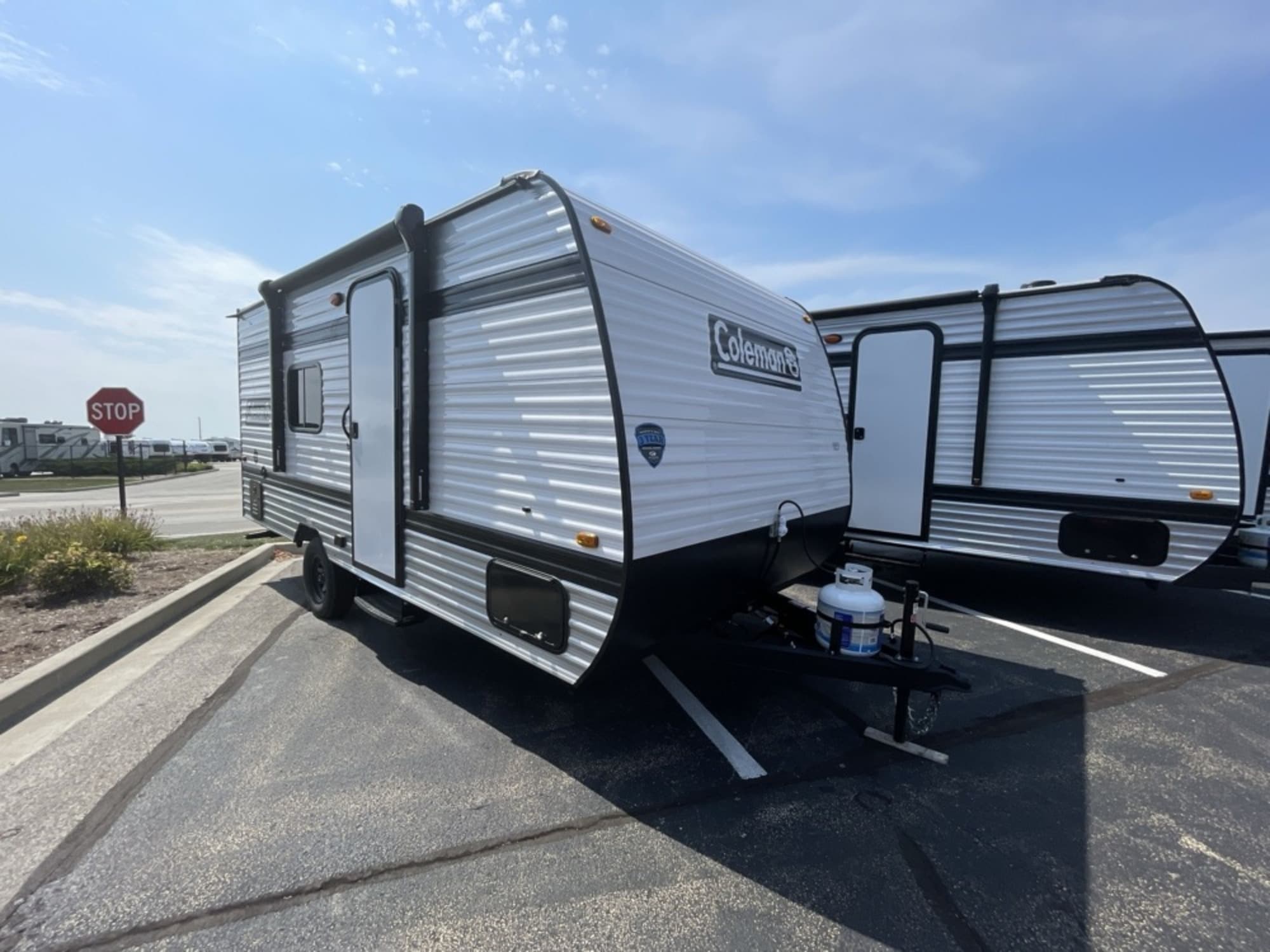2025 Keystone Coleman 17R
