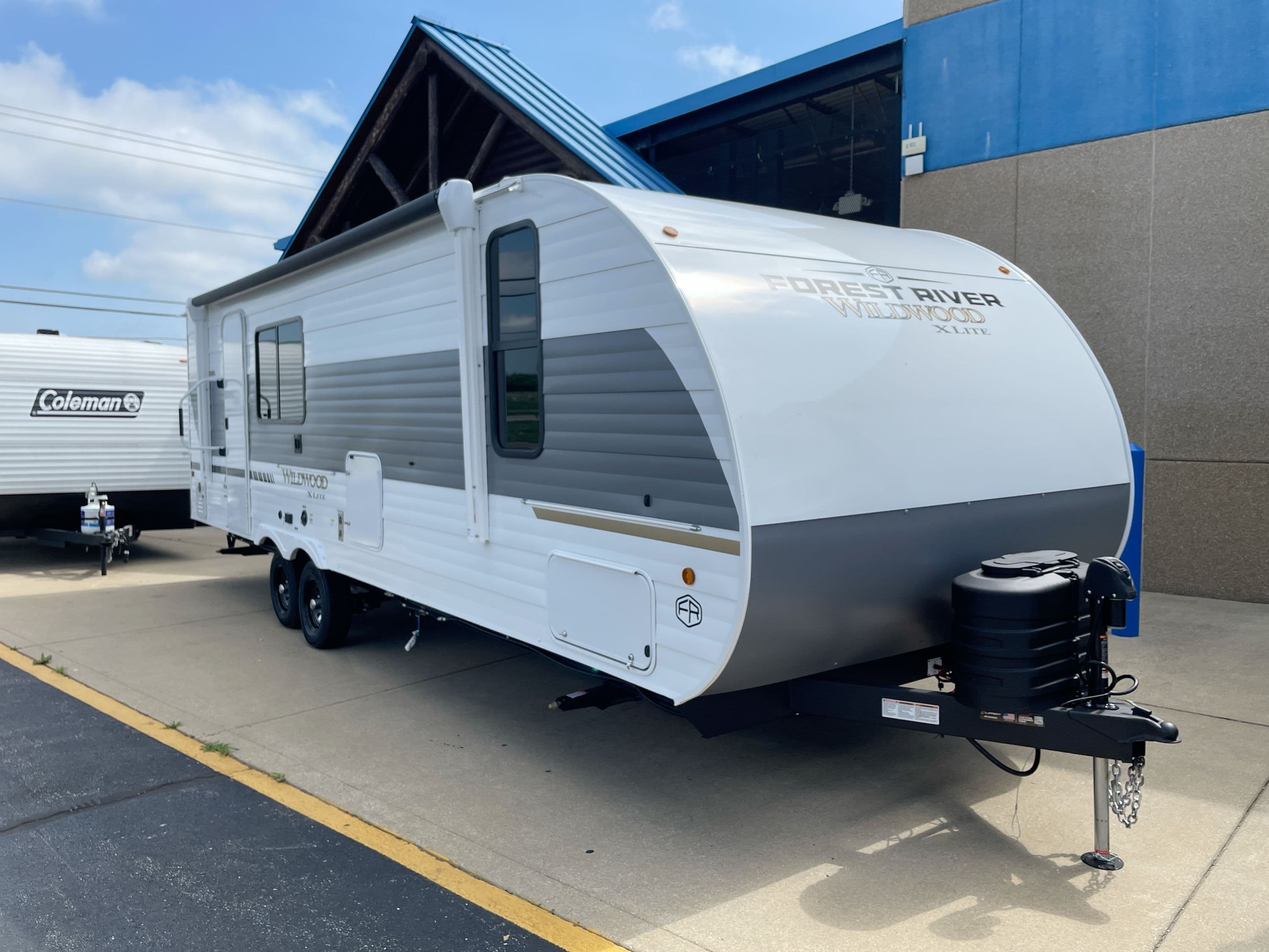 2026 Forest River Wildwood X-Lite 25Ice