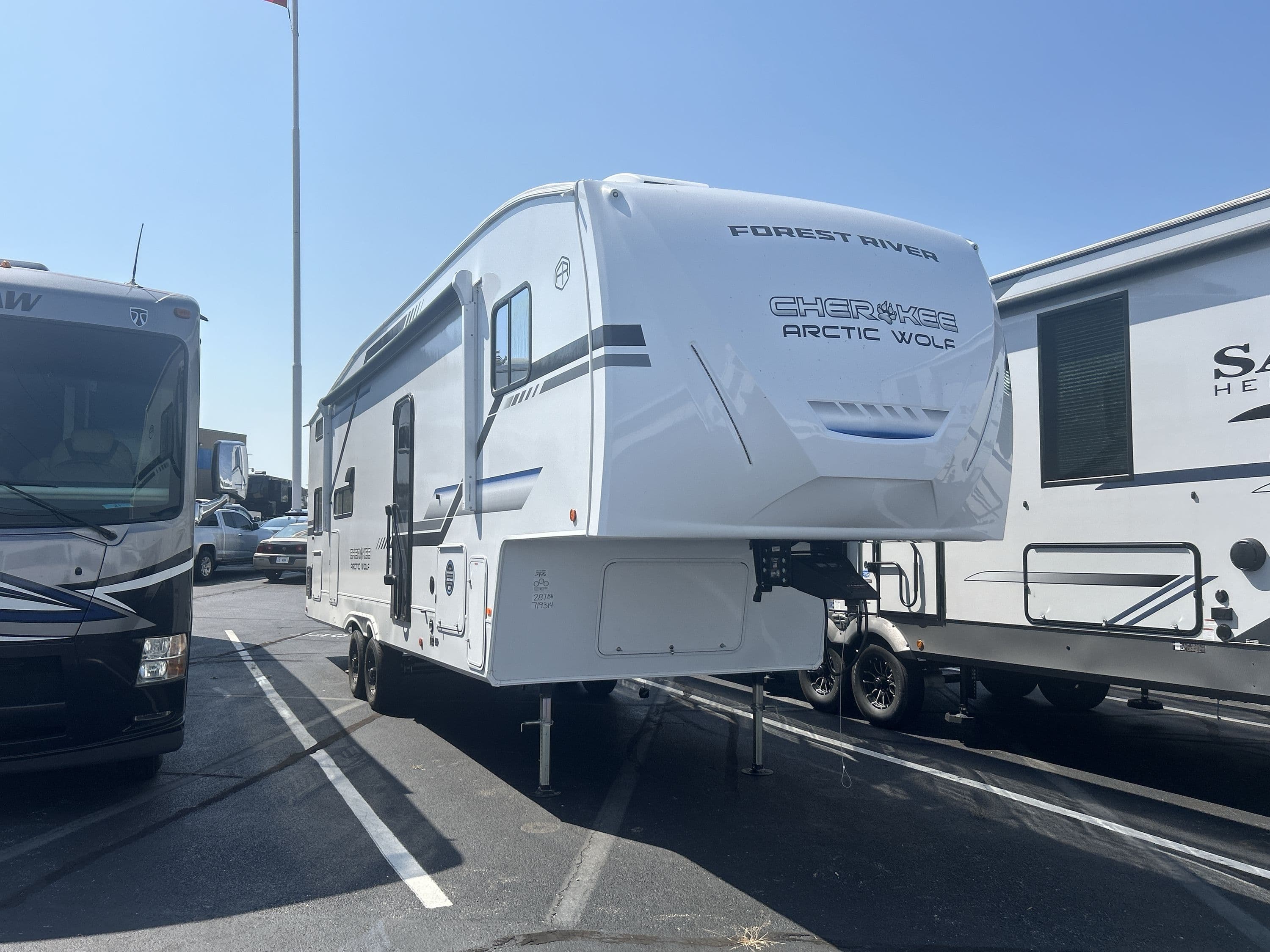 2026 Forest River Arctic Wolf 287Bh