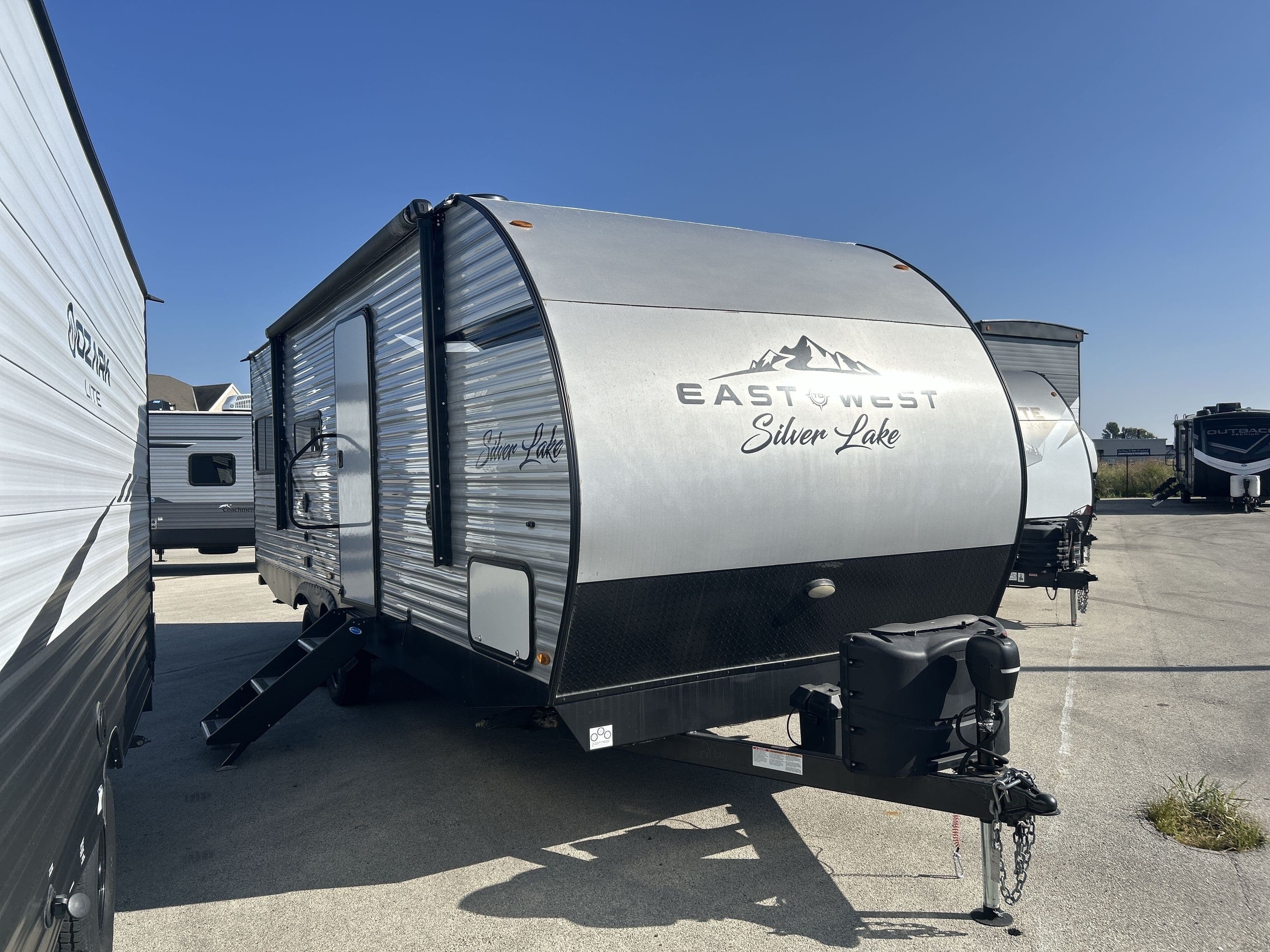 2022 East To West Silver Lake 20Krd