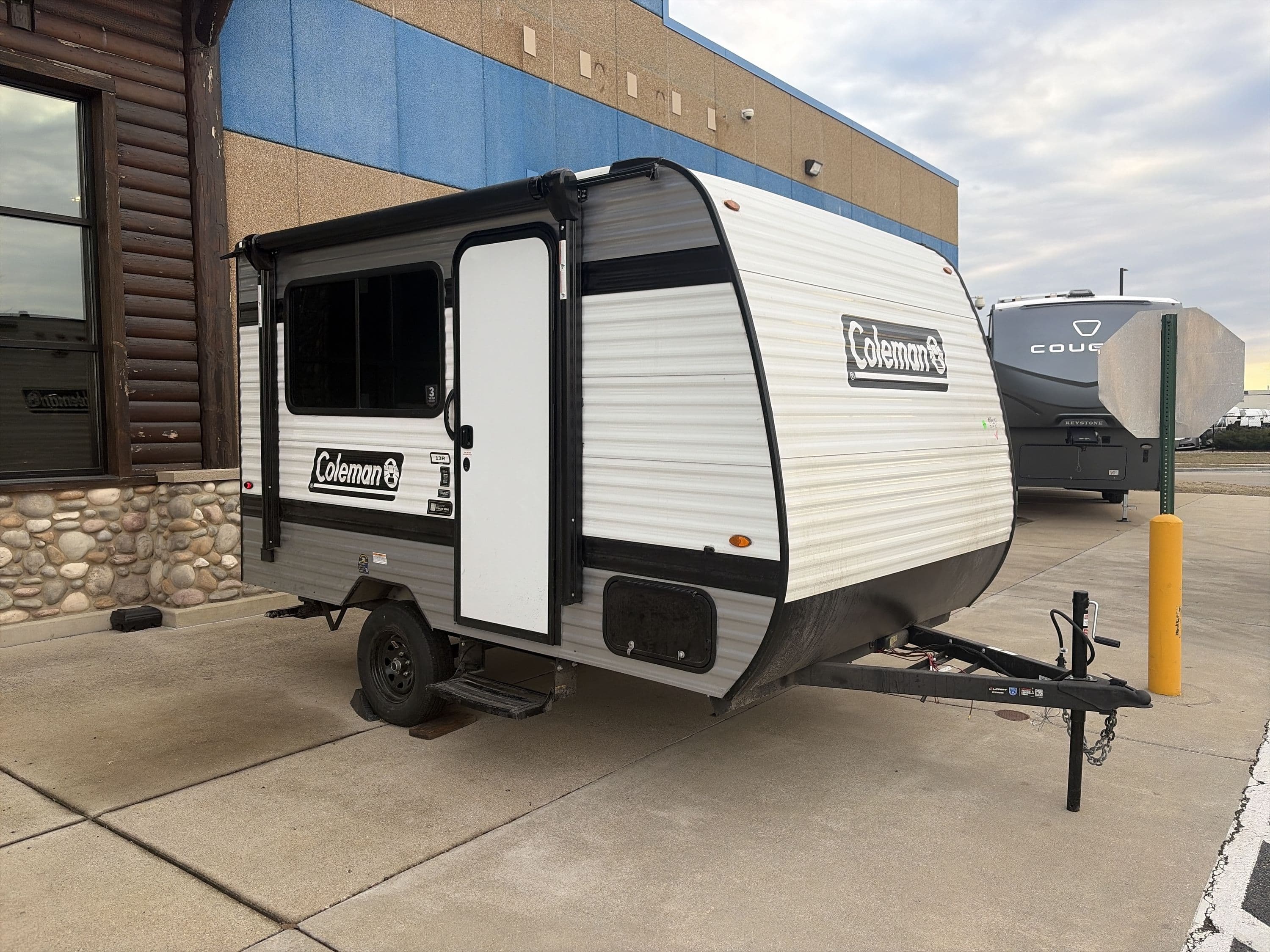 2026 Keystone Coleman 13R