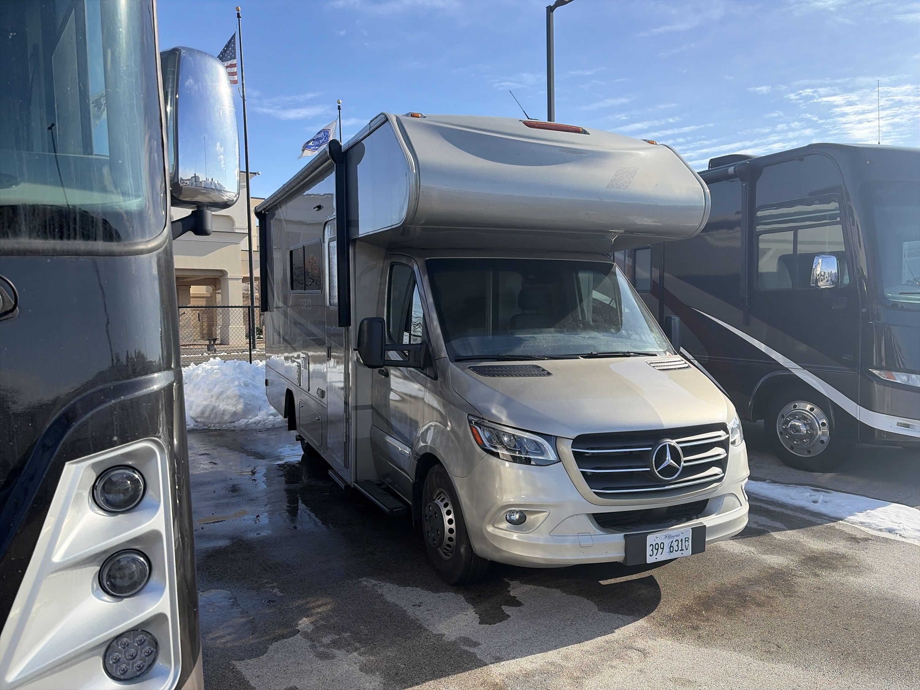 2024 Winnebago Porto 24P