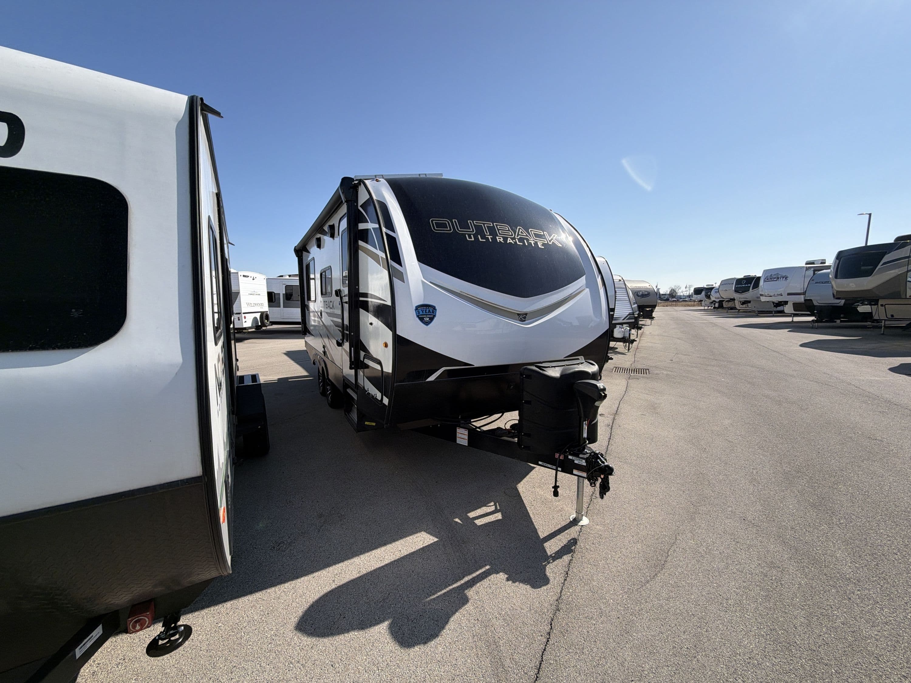 2023 Keystone Outback Ultra-Lite 210Urs