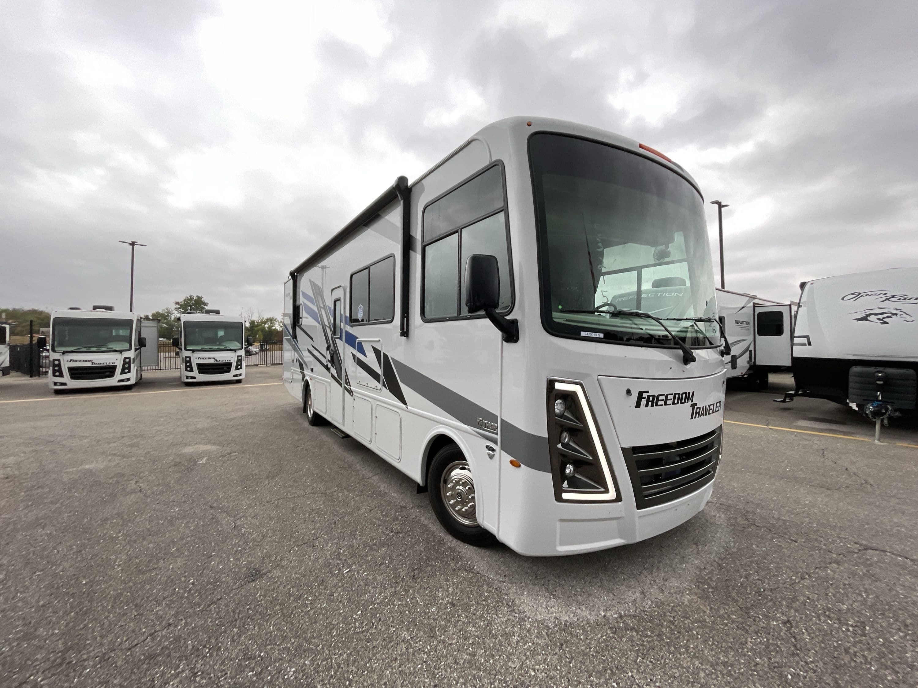 2026 Thor Freedom Traveler B30