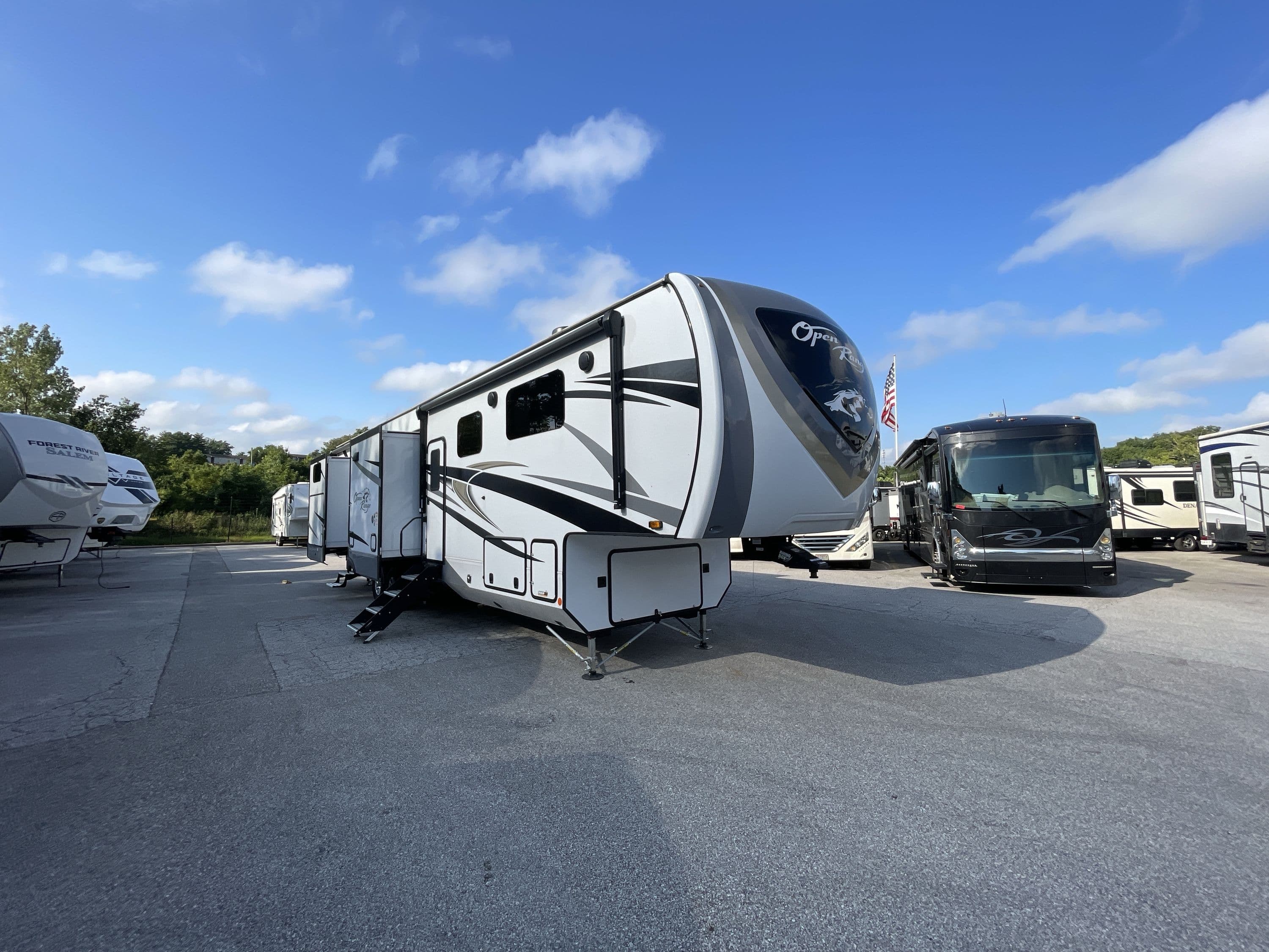 2023 Highland Ridge Open Range 395Bhs