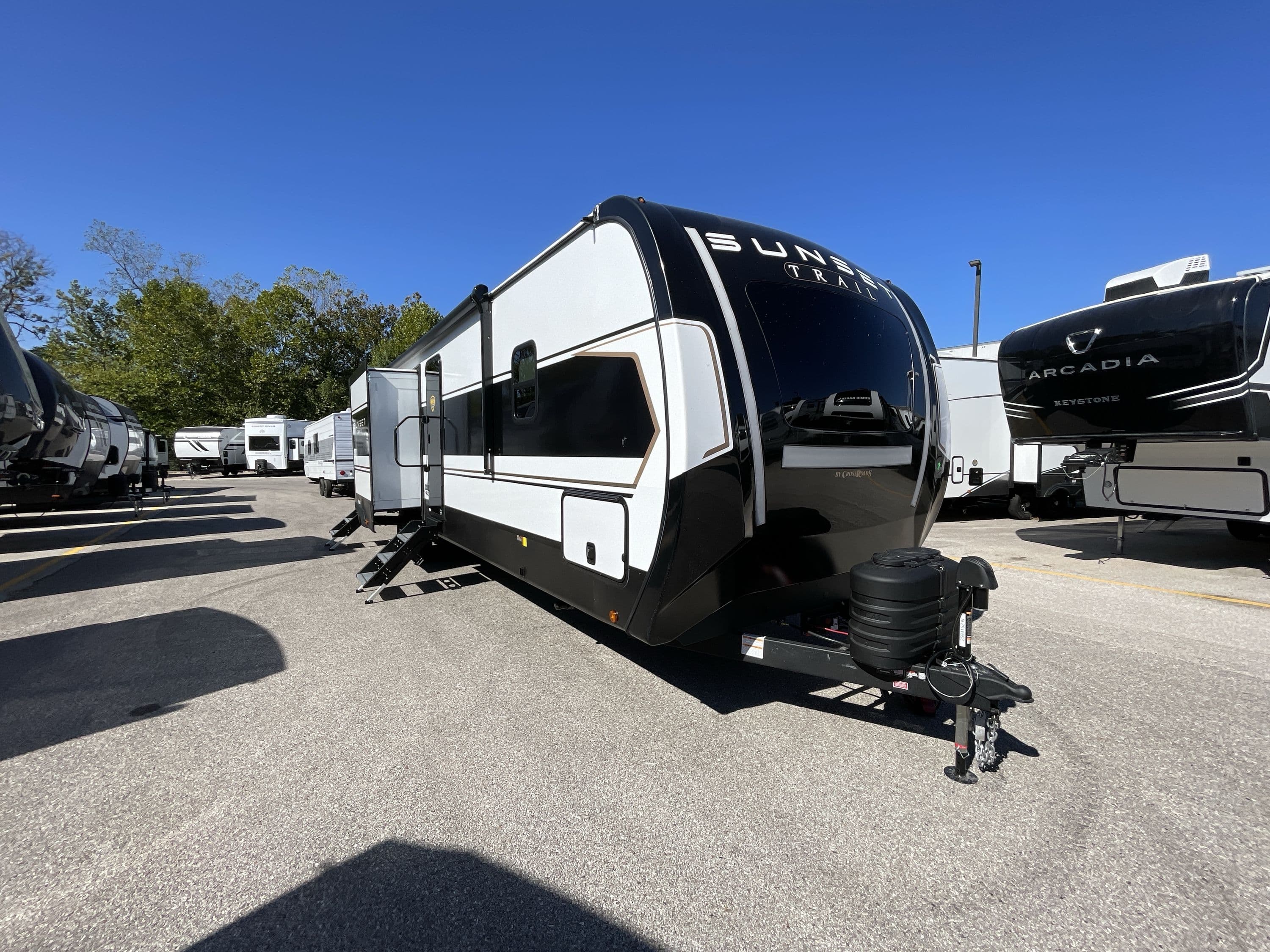 2026 CrossRoads Sunset Trail 331Bh