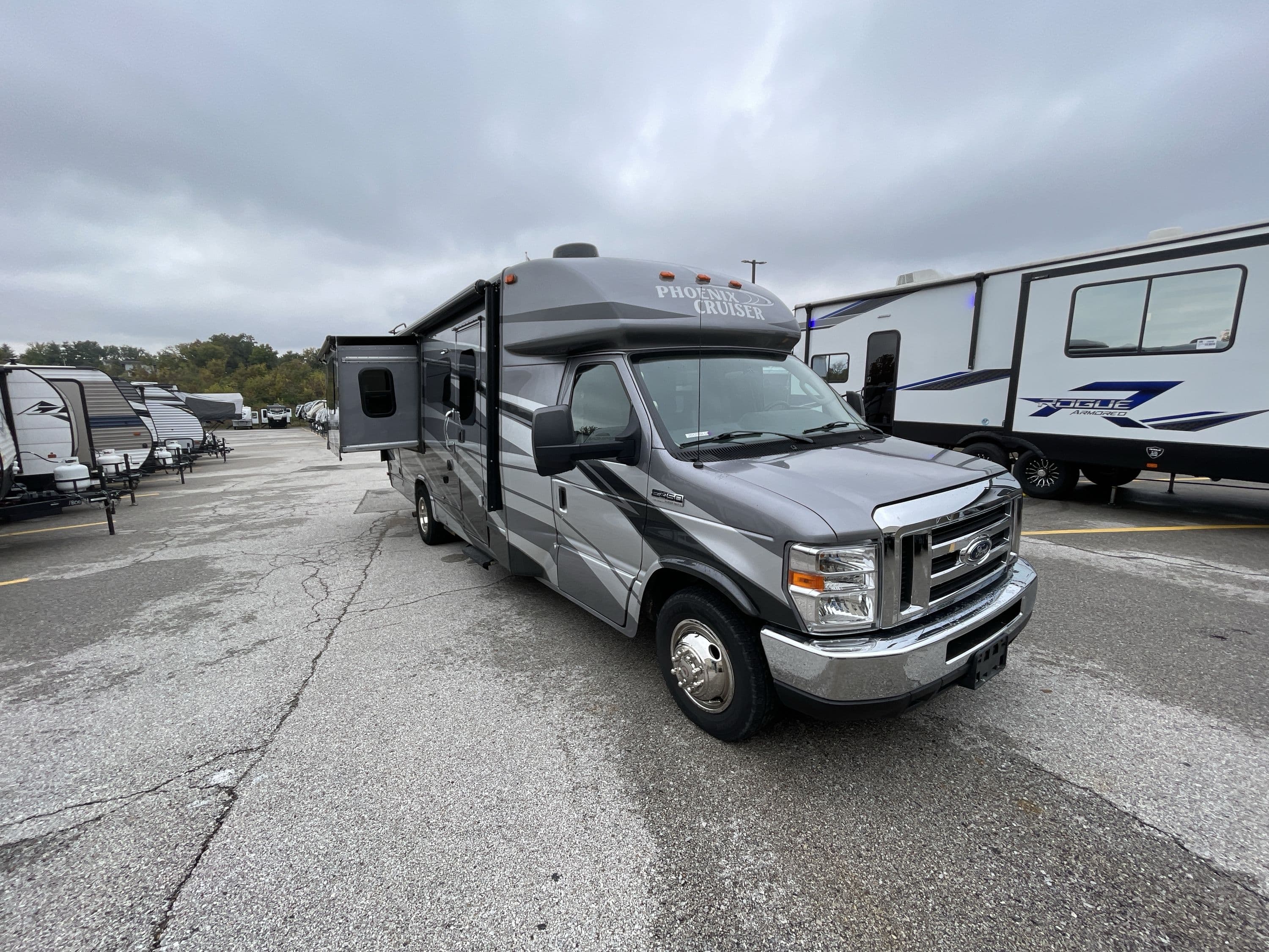 2020 Phoenix Cruiser 2351D