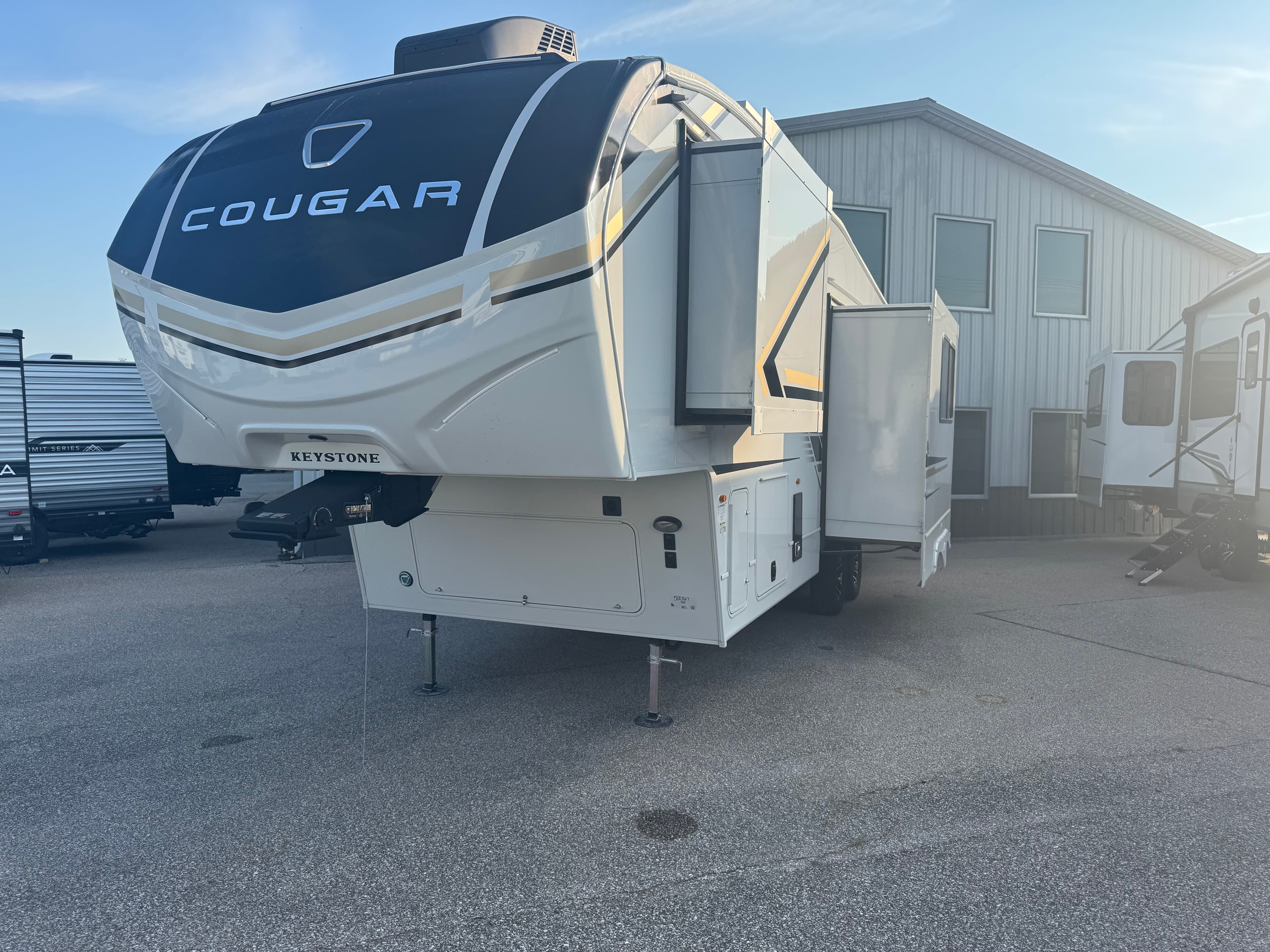 2026 Keystone COUGAR HALF-TON 29BHL