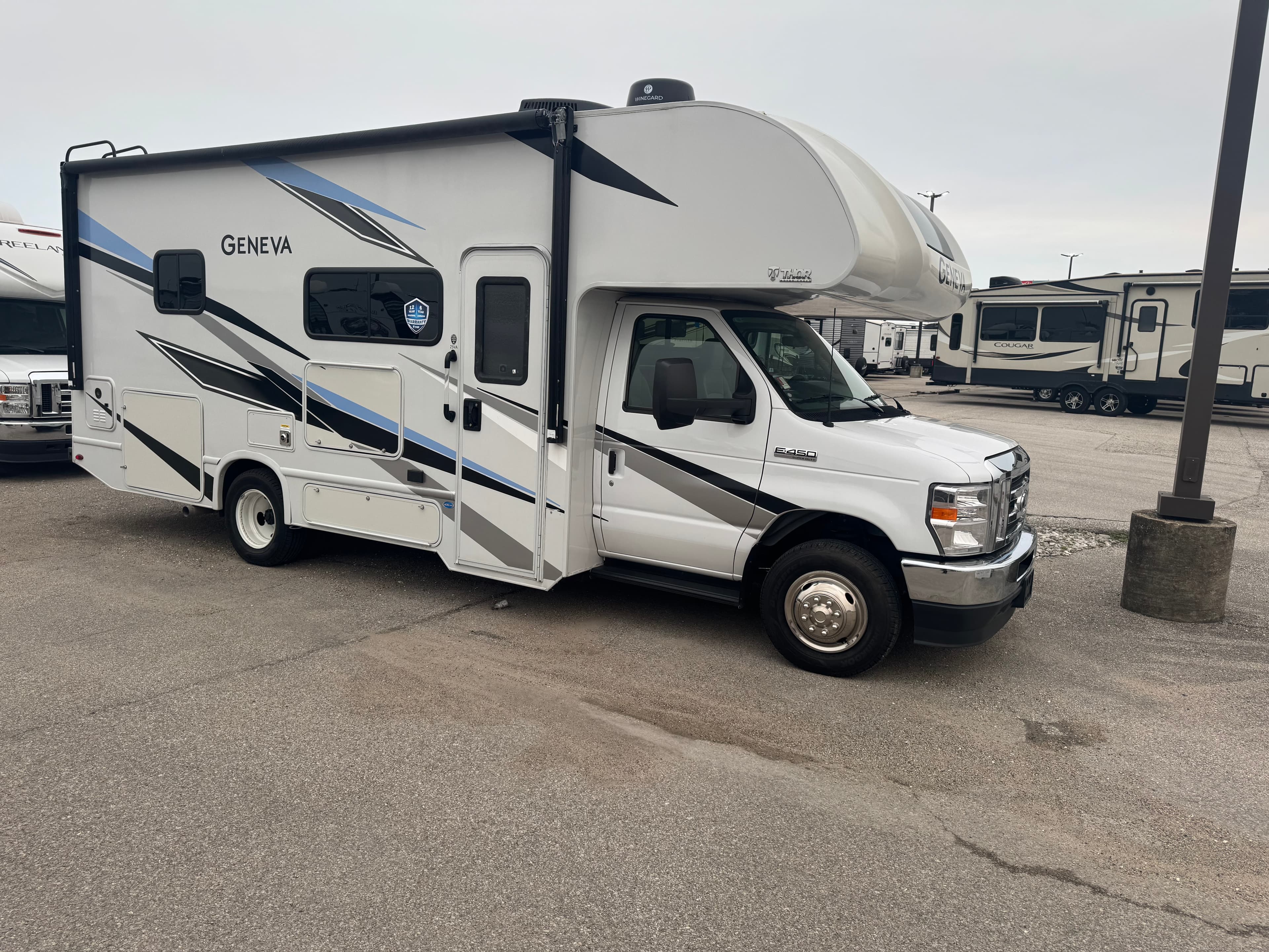 2023 Thor Motor Coach GENEVA 25VA